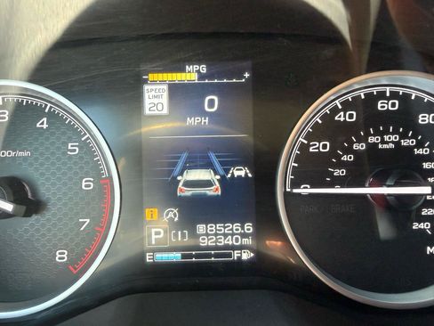 Used 2019 Subaru Forester Limited AWD/4WD image 9
