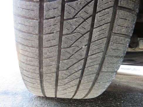 Used 2014 Lexus LS 460 AWD image 38