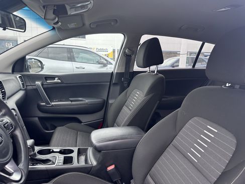 Used 2017 Kia Sportage LX w/ LX Popular Package image 12