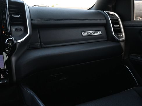 Used 2020 RAM 1500 Laramie w/ Sport Appearance Package AWD/4WD image 9
