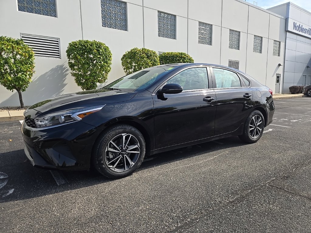 Used 2024 Kia Forte LXS w/ LXS Technology Package FWD image 45