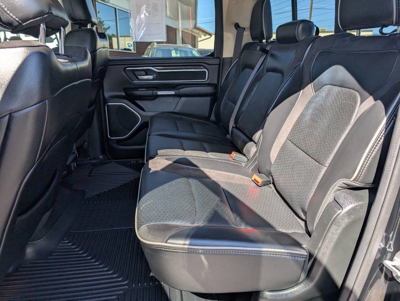 Used 2020 RAM 1500 Laramie AWD/4WD image 14