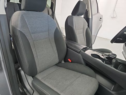 Certified 2023 Nissan Rogue SV image 10