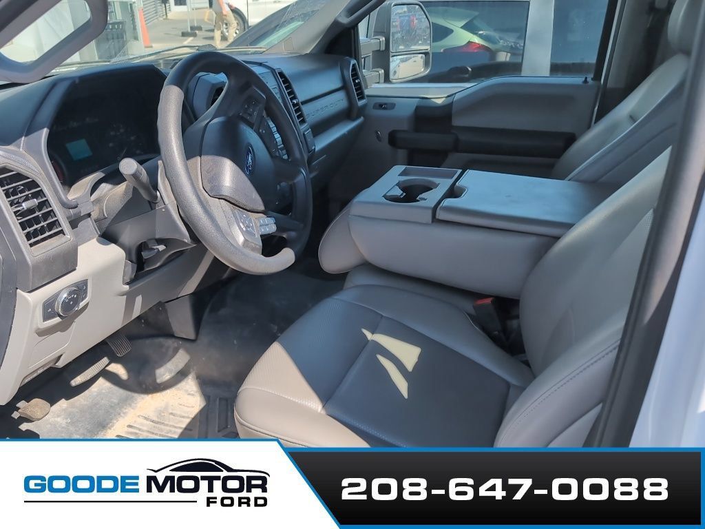 Used 2020 Ford F350 XL w/ Power Equipment Group AWD/4WD image 7