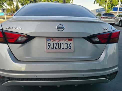 Used 2022 Nissan Altima 2.5 SV image 6