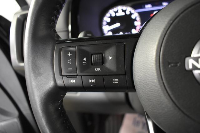 Certified 2025 Nissan Pathfinder SL AWD/4WD image 15