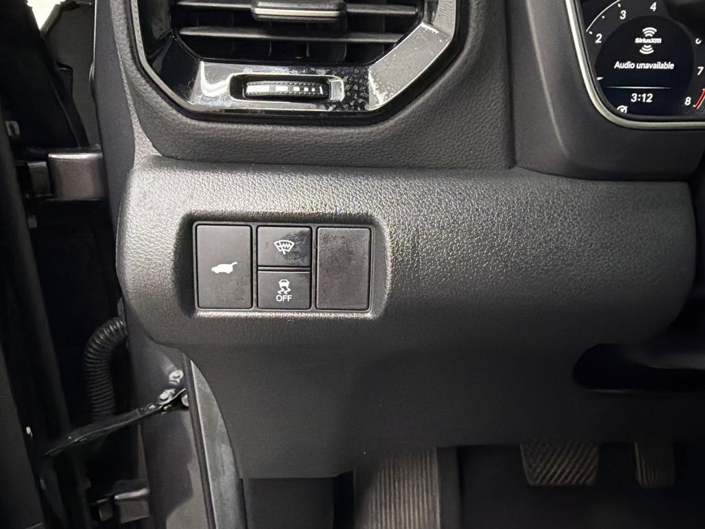 Used 2025 Honda Pilot Black Edition image 34