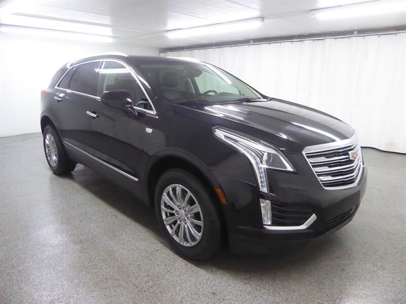 Used 2019 Cadillac XT5 Luxury FWD image 1