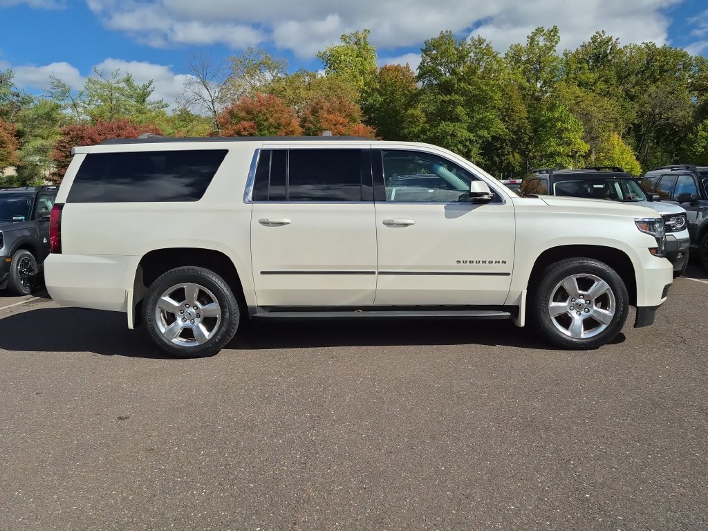 Used 2015 Chevrolet Suburban LT AWD/4WD image 14