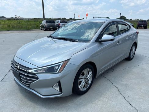 Used 2020 Hyundai Elantra SEL w/ Cargo Package (C1) FWD image 8