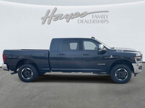 New 2026 RAM 3500 Laramie w/ Towing Technology Group AWD/4WD image 3