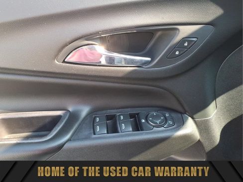 Used 2021 Chevrolet Equinox LT AWD/4WD image 13