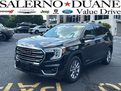 Used 2024 GMC Terrain SLT