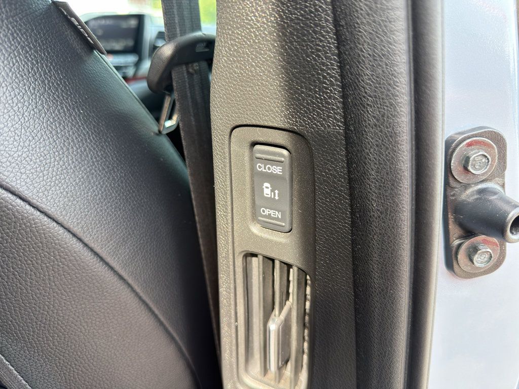 Used 2023 Honda Odyssey Sport image 32