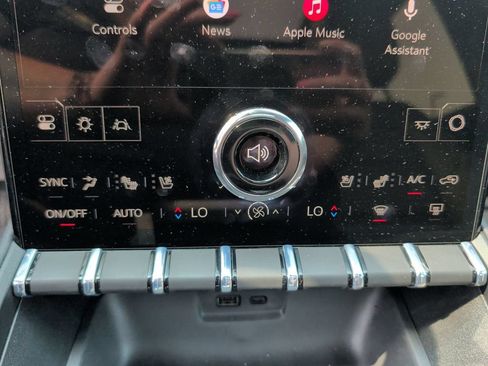 Used 2026 GMC Terrain Elevation w/ Elevation Premium Package AWD/4WD image 40