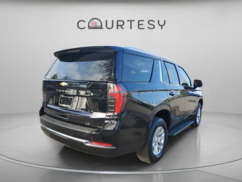 Used 2025 Chevrolet Tahoe LT image 3