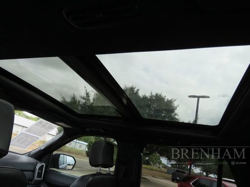 Used 2020 Ford Expedition XLT w/ Equipment Group 202A image 20