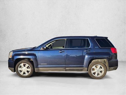 Used 2017 GMC Terrain SLE image 9