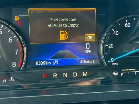 Used 2020 Ford Explorer XLT w/ Equipment Group 202A AWD/4WD image 13