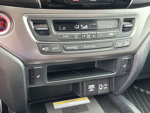 Used 2023 Honda Passport EX-L image 19