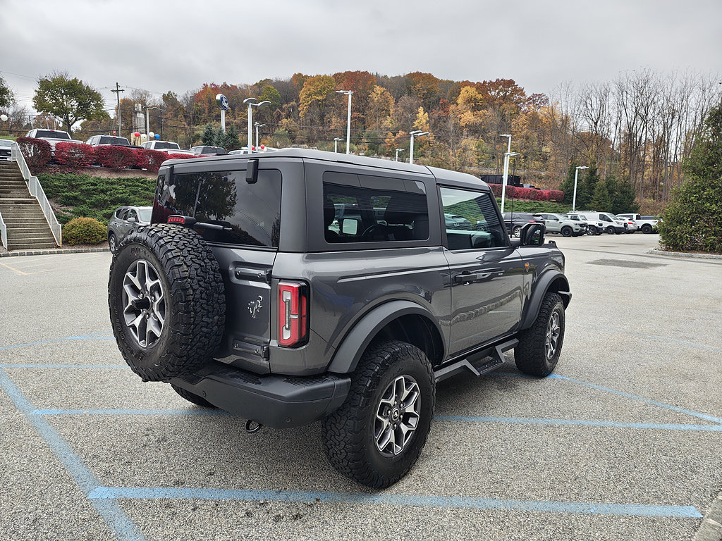 Used 2023 Ford Bronco Badlands AWD/4WD image 6