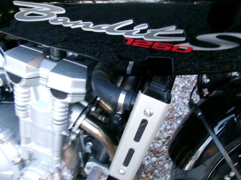 Used 2013 Toyota Tundra 4x4 Double Cab w/ TRD Off-Road Pkg image 3