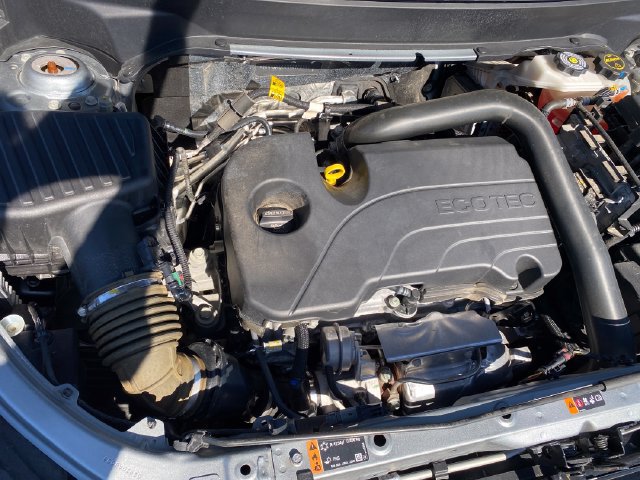 Certified 2024 Chevrolet Equinox LT w/ LPO, Floor Liner Package FWD image 21