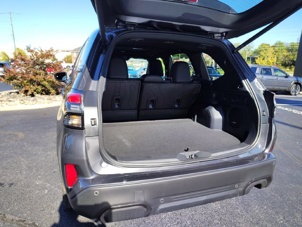 Used 2026 Subaru Forester Limited AWD/4WD image 37
