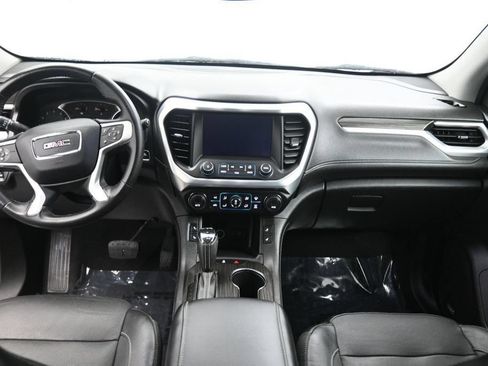 Used 2018 GMC Acadia SLT FWD image 10