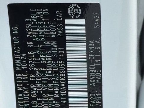 Certified 2025 Toyota Camry LE FWD image 30