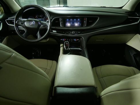 Used 2021 Buick Enclave Essence w/ Sound and Sites Package image 20