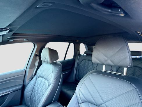 Used 2025 BMW X5 xDrive50e w/ Climate Comfort Package AWD/4WD image 27