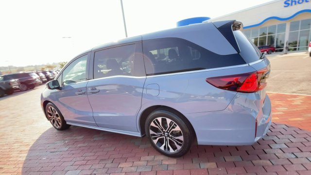 Certified 2025 Honda Odyssey Elite image 7