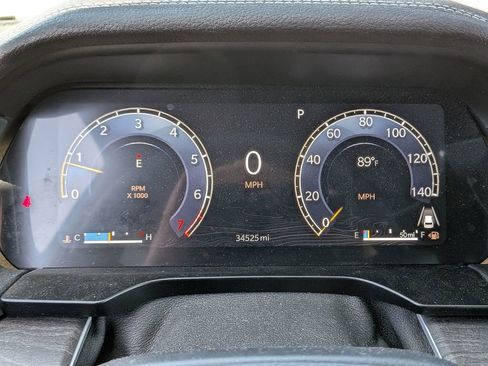 Used 2025 Jeep Grand Cherokee L Limited RWD image 16