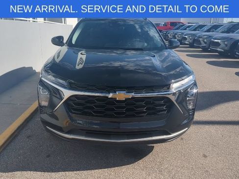 Certified 2024 Chevrolet Trax LT FWD image 10
