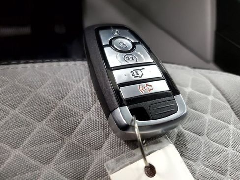 Used 2023 Ford Escape Active image 32