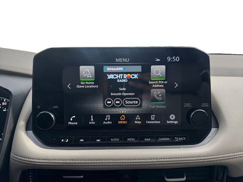 Used 2023 Nissan Rogue SL w/ SL Premium Package image 26