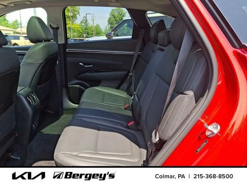 Used 2023 Hyundai Tucson Limited AWD/4WD image 12