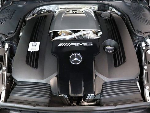 Used 2022 Mercedes-Benz SL 63 AMG 4MATIC image 31