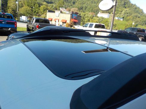 Used 2019 Subaru Outback 2.5i Premium image 14