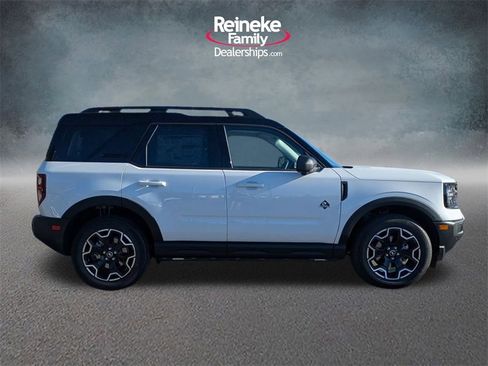 New 2025 Ford Bronco Sport Outer Banks w/ Outer Banks Tech Package+ image 4