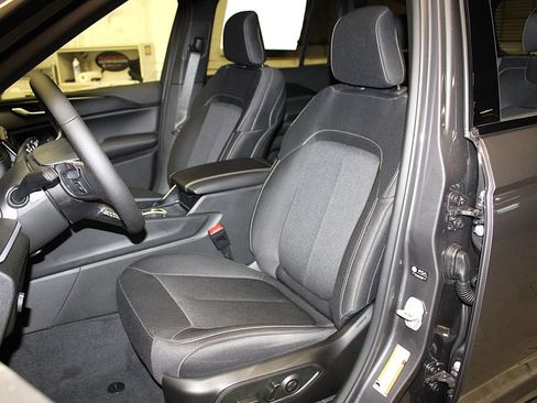 New 2026 Jeep Grand Cherokee Laredo X AWD/4WD image 25