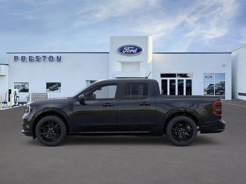 New 2025 Ford Maverick Lobo image 3