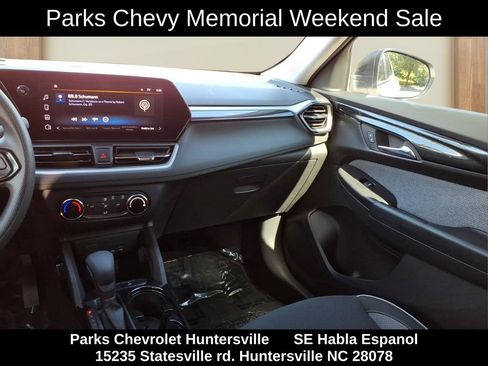 Certified 2024 Chevrolet TrailBlazer LS w/ LS Convenience Package FWD image 22