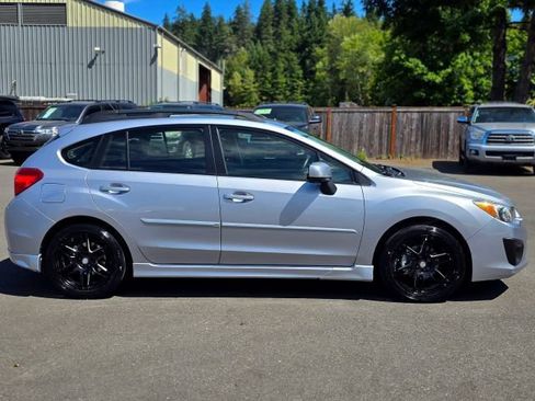 Used 2012 Subaru Impreza 2.0i Sport Premium AWD/4WD image 8