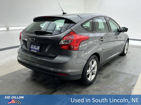 Used 2014 Ford Focus SE image 4