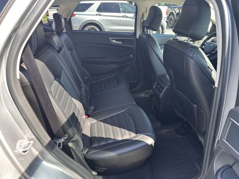 Used 2023 Ford Edge SEL w/ Convenience Package AWD/4WD image 16