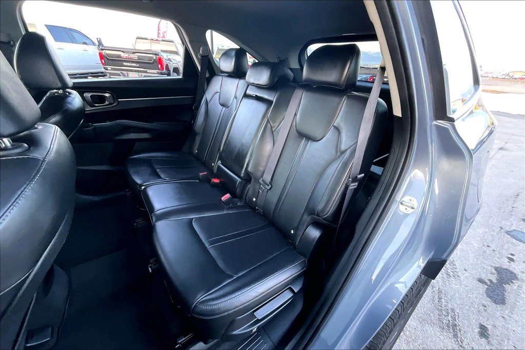 Used 2024 Kia Sorento S AWD/4WD image 26