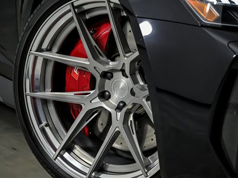Used 2021 Audi RS 6 AWD/4WD image 3
