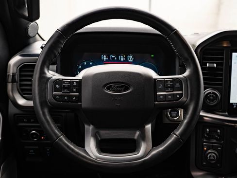 Used 2024 Ford F150 Lariat AWD/4WD image 40